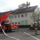 Dachstuhl brennt: Hedwig-Schule evakuiert