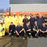 Feuerwehrleute für Personendekontamination ausgebildet