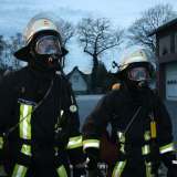 Manpower und viele Schläuche bei „Feuer“ bei  den Stadtwerken