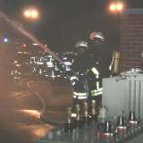 Manpower und viele Schläuche bei „Feuer“ bei  den Stadtwerken