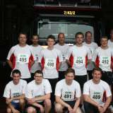 Feuerwehrleute absoliveren den Altstadtlauf 