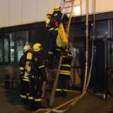 Feuerwehr, Werkfeuerwehr und Technisches Hilfswerk haben gemeinsam geübt