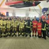 DLRG und Feuerwehr üben gemeinsam 