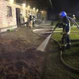Brand im Pferdestall