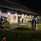 Brand im Pferdestall