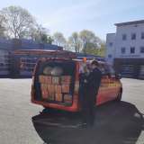 Feuerwehr unterstützt beim Transport von Schutzausrüstungen