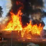 Brand einer Gartenhütte verursacht hohen Sachschaden