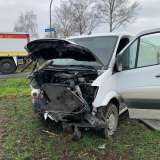 POL-SO: Lippstadt-Garfeln - Schwerer Verkehrsunfall
