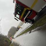 POL-SO: Lippstadt-Rebbeke - Lkw im Graben