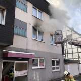 Küchenbrand / Fünf Personen ins Krankenhaus