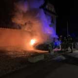 POL-SO: Pkw in Brand