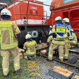 Feuerwehr Lippstadt rettet eingeklemmten Zugbegleiter - Zugübung ein voller Erfolg!