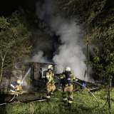 POL-SO: Gartenlaube an der Bökenförder Straße steht in Vollbrand