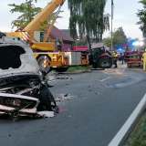 POL-SO: Verkehrsunfall auf der Holzstraße - Anhänger kippt um, Fahrer leicht verletzt