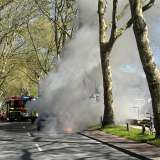 Fahrzeug brennt lichterloh / Keine Personen verletzt