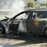 Fahrzeug brennt lichterloh / Keine Personen verletzt