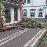Tornado wütet über Lippstadt: Wüst vor Ort - DWD: „Über das normale Maß hinaus“