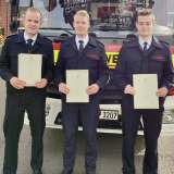 Sechs neue Brandmeisteranwärter und drei Beamte auf Lebenszeit 